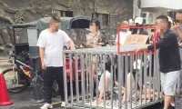 为流量摆拍“浸猪笼”绝非孤例：你看到的猎奇视频可能是剧本从卖惨到造假无底线博流量该踩刹车了 湘江论见